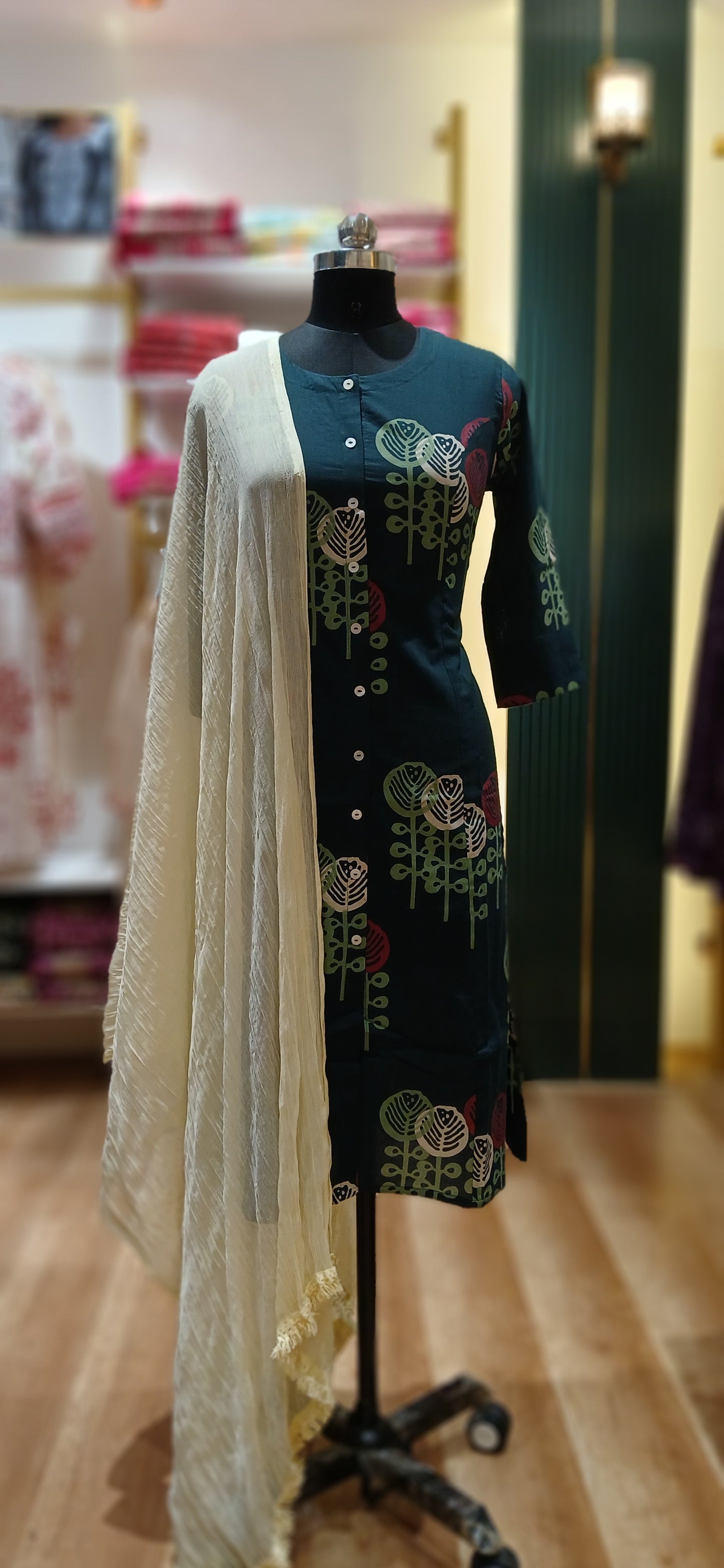 Shawl / Dupatta
