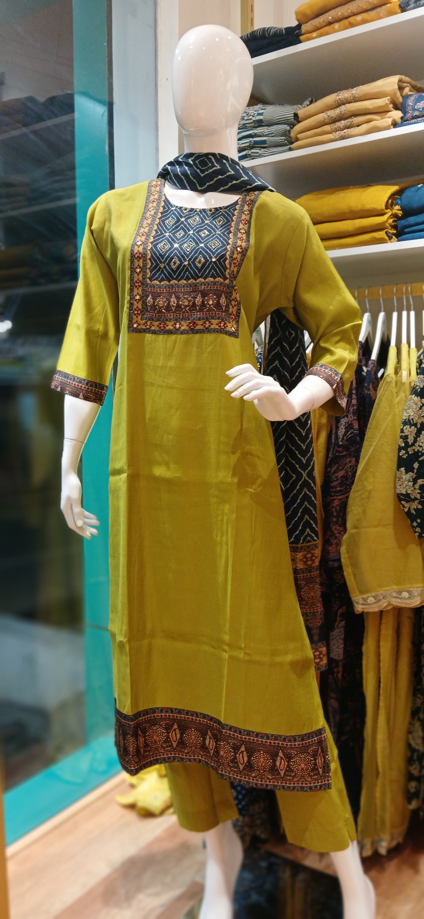 Kurtis Set | 3 Pcs |