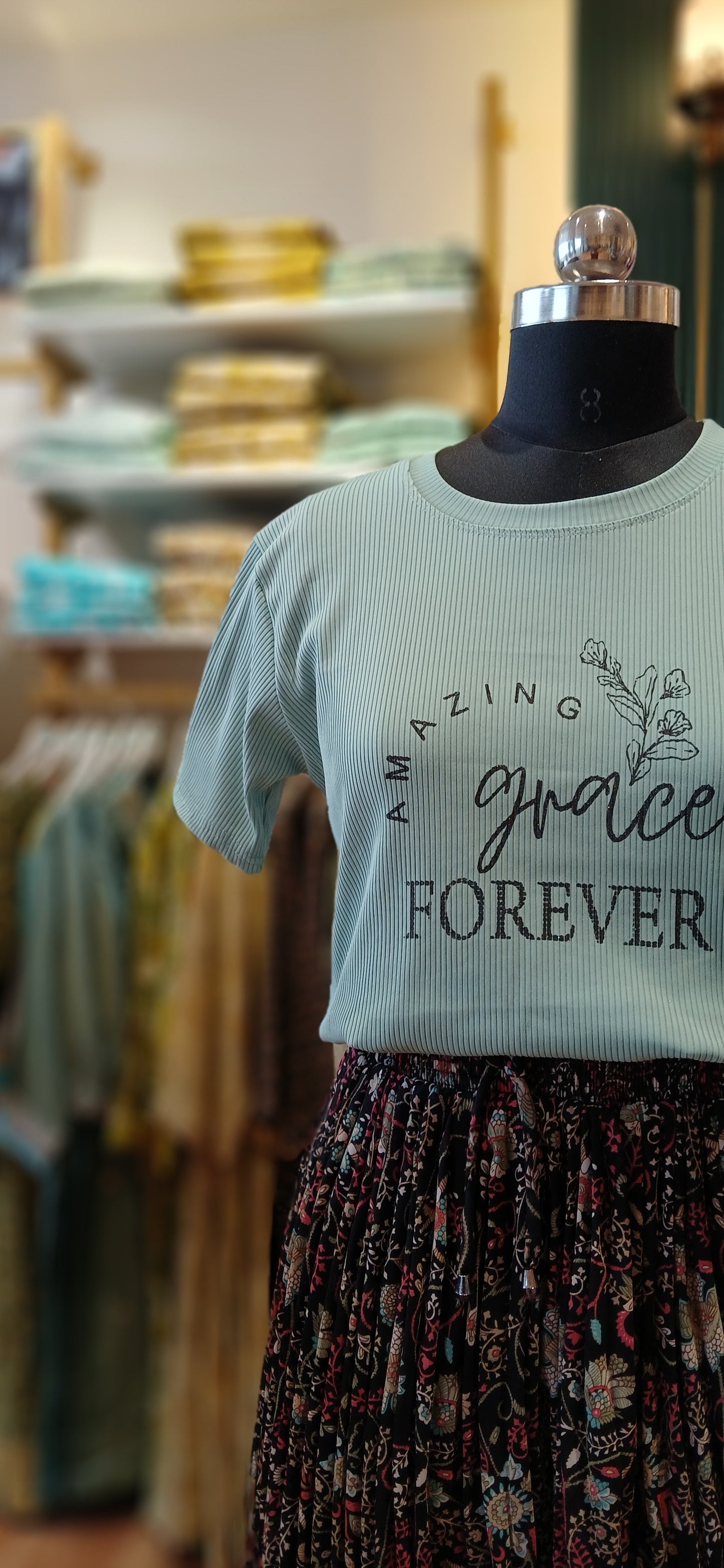 Top ~ T - Shirt