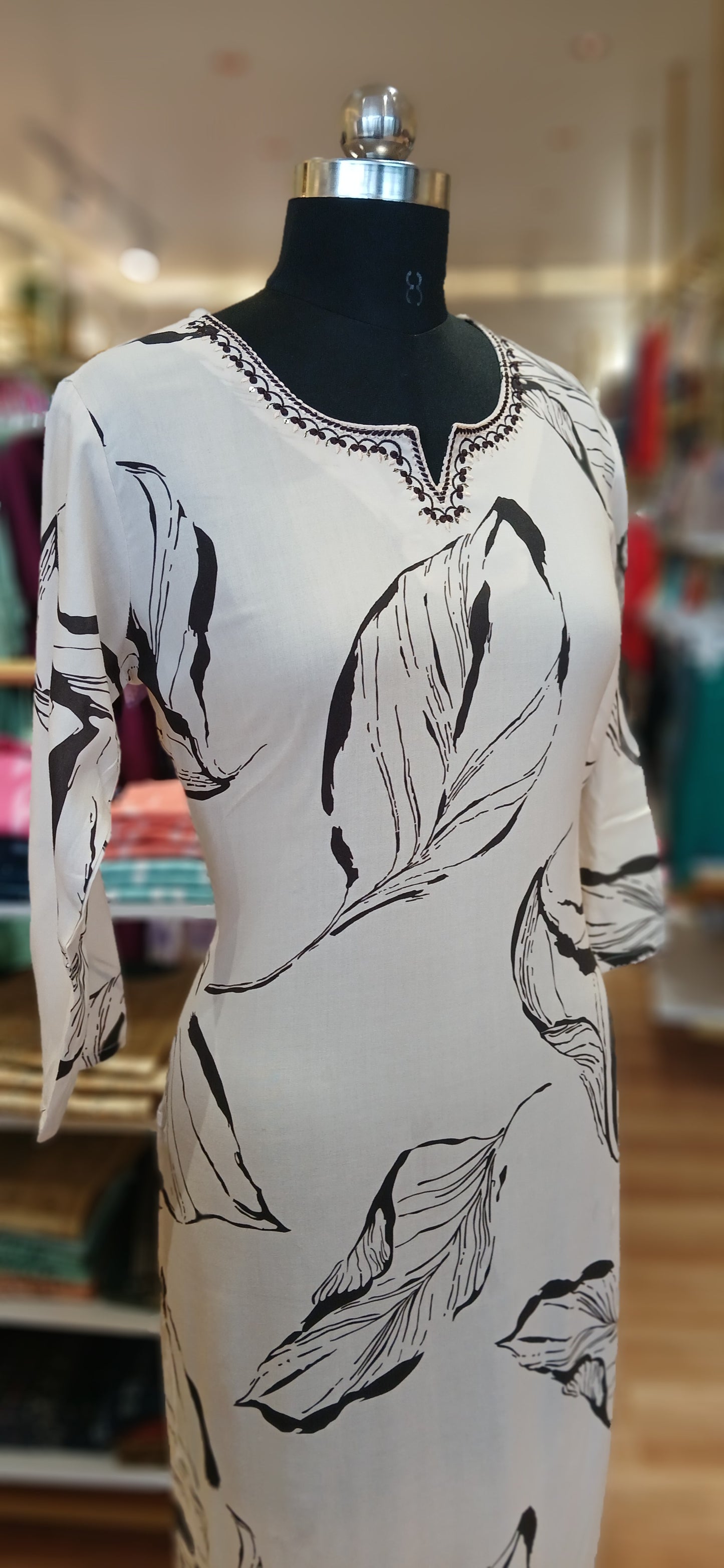 Kurtis Women
