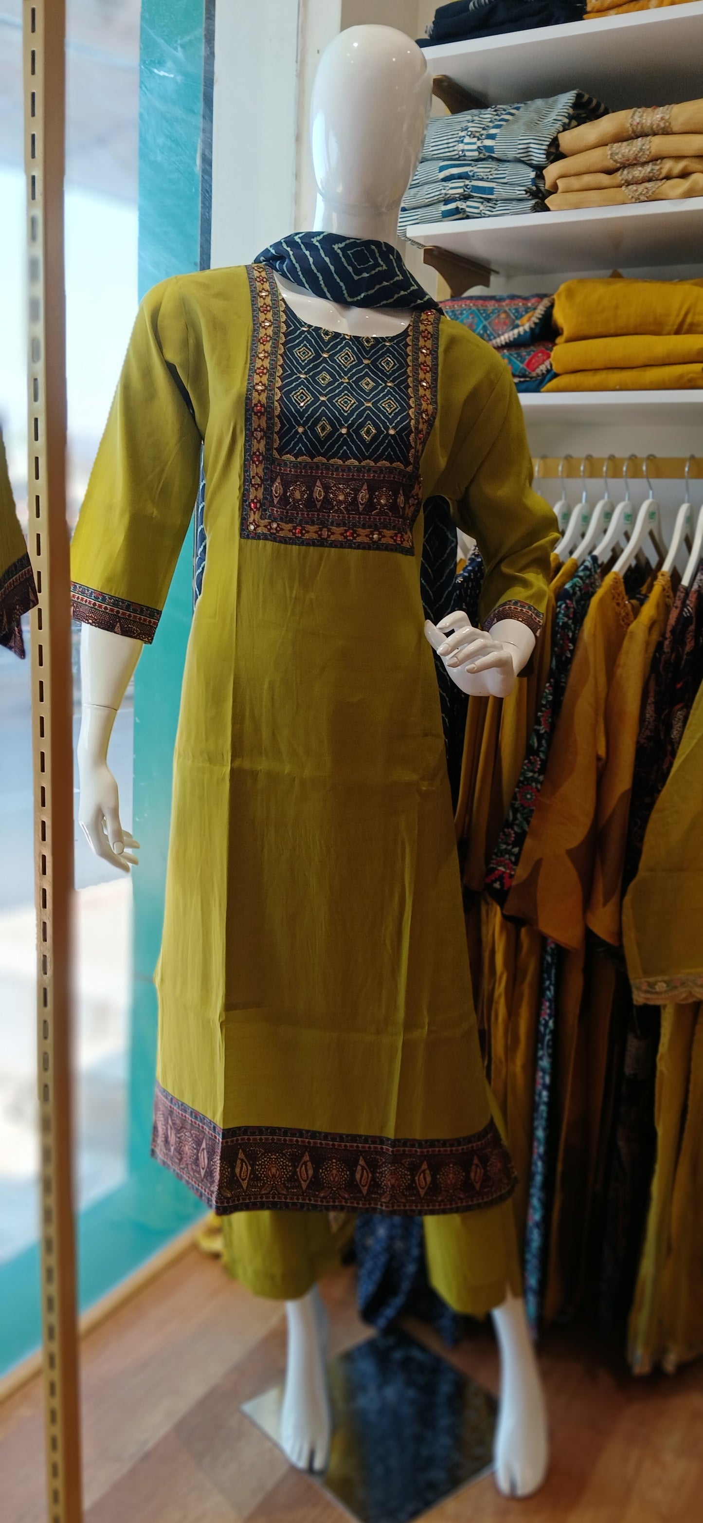 Kurtis Set | 3 Pcs |