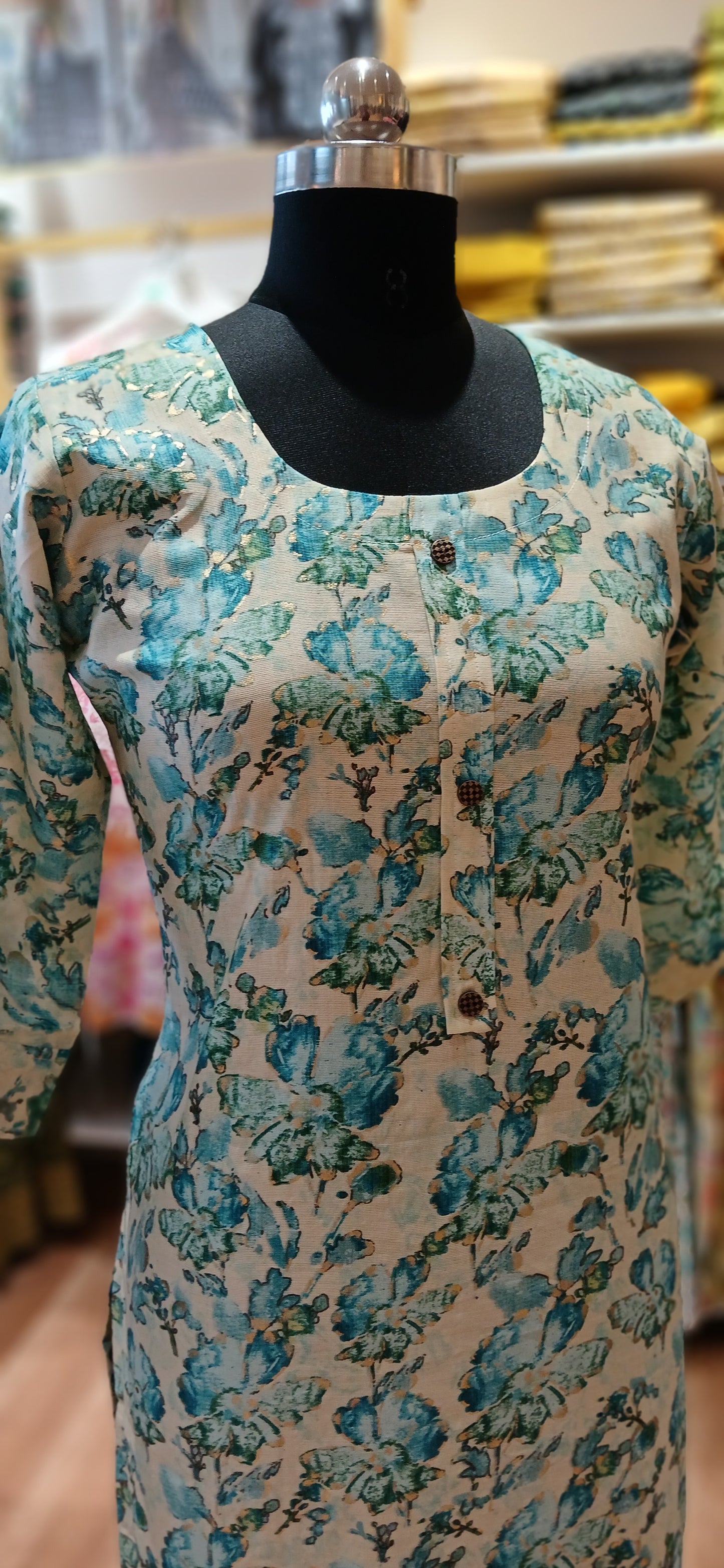 Kurtis Women