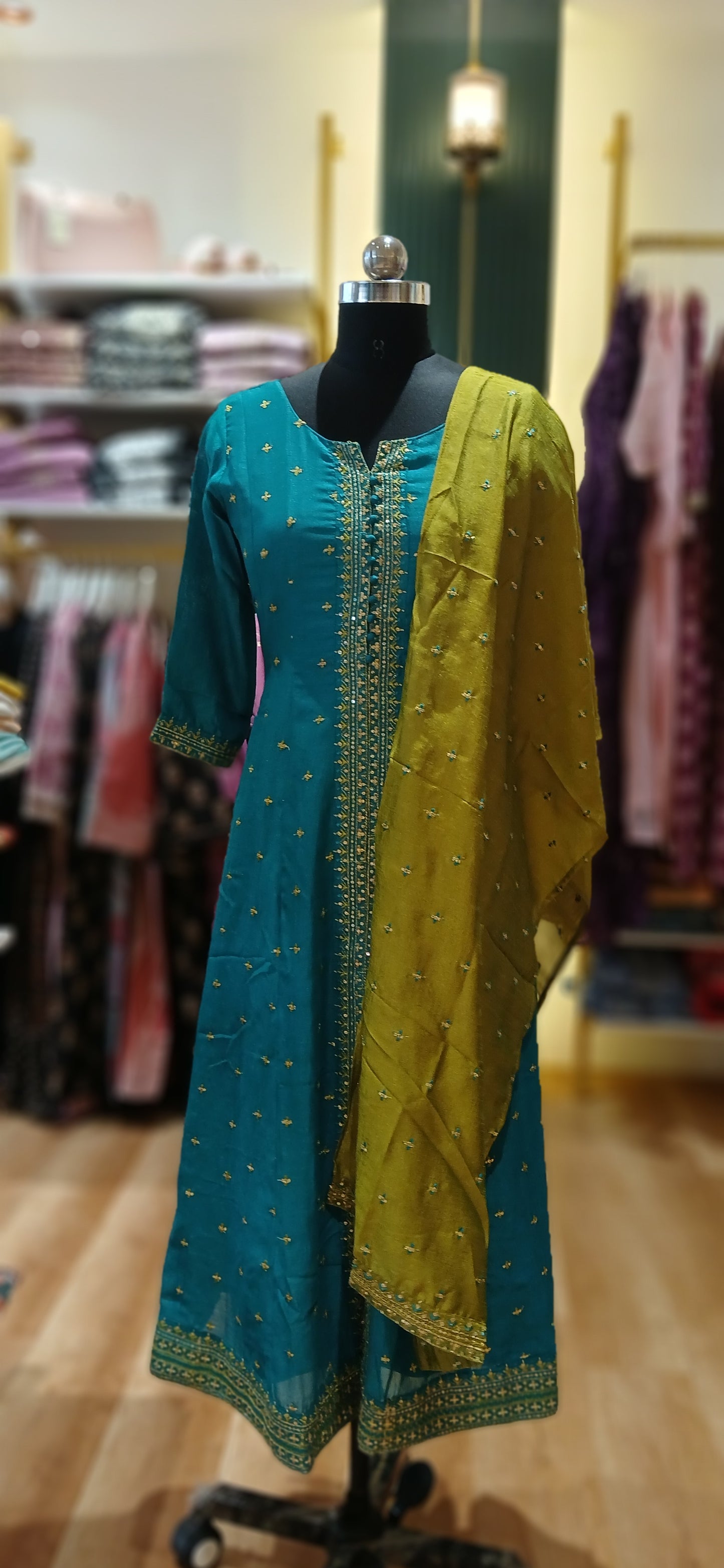 Salwar Kurtis Set ' Umberalla '
