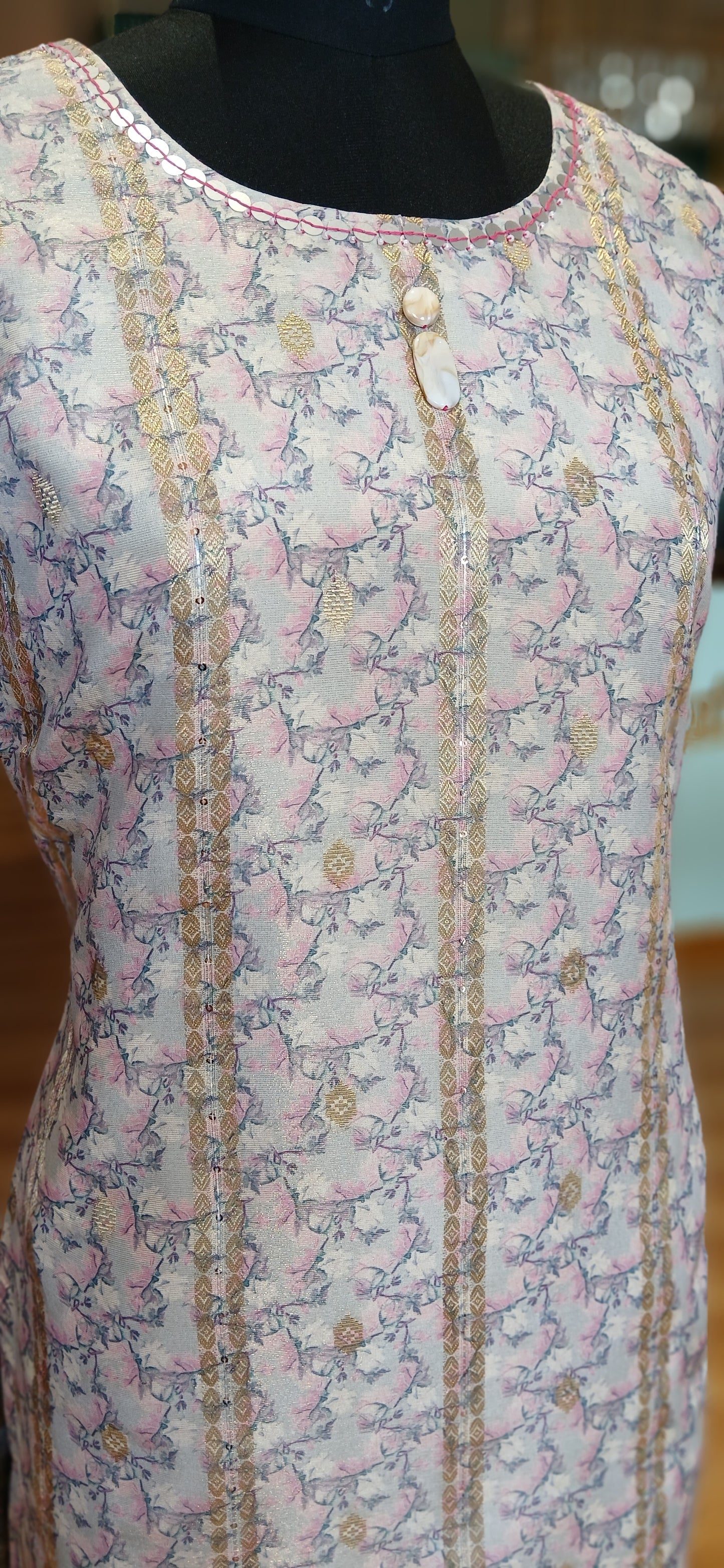 Kurtis Women