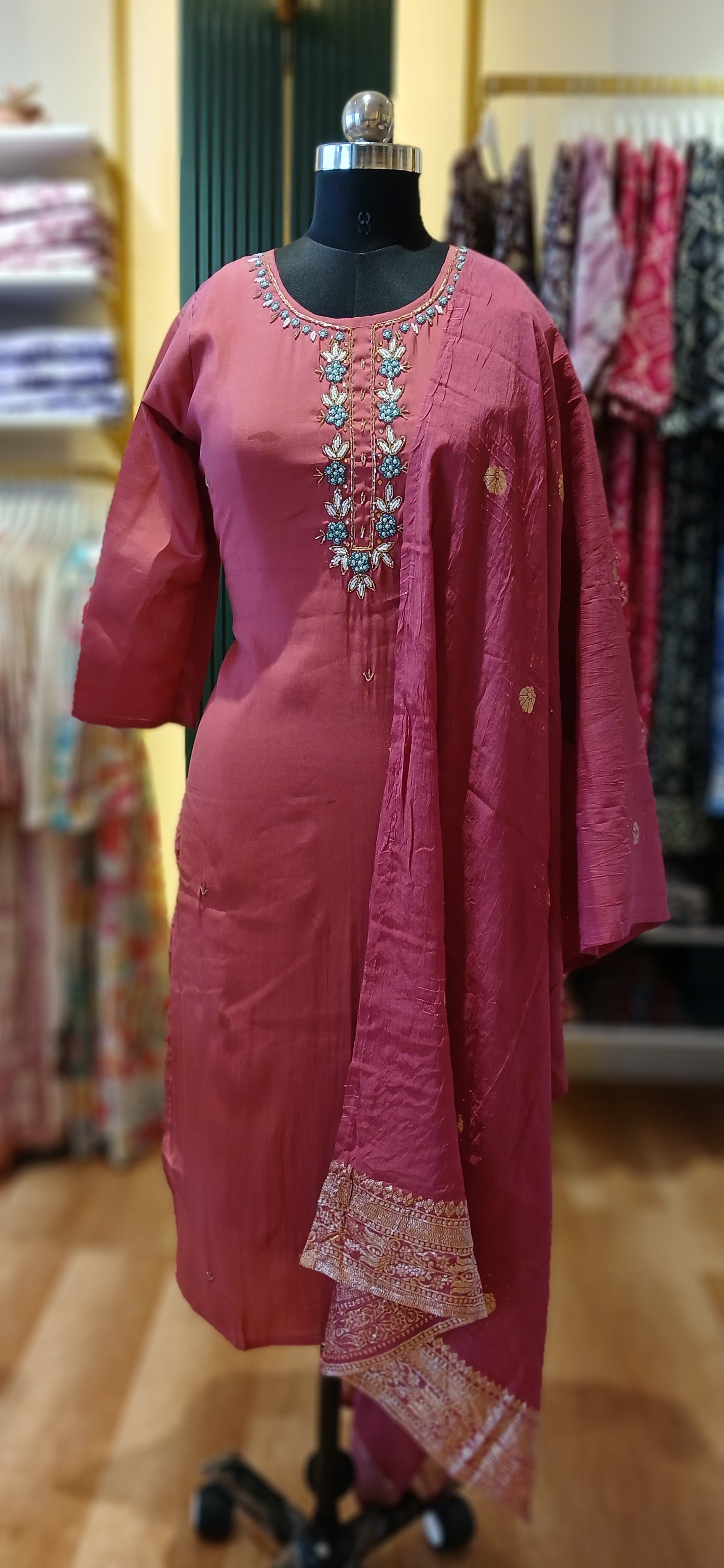 Kurtis Set