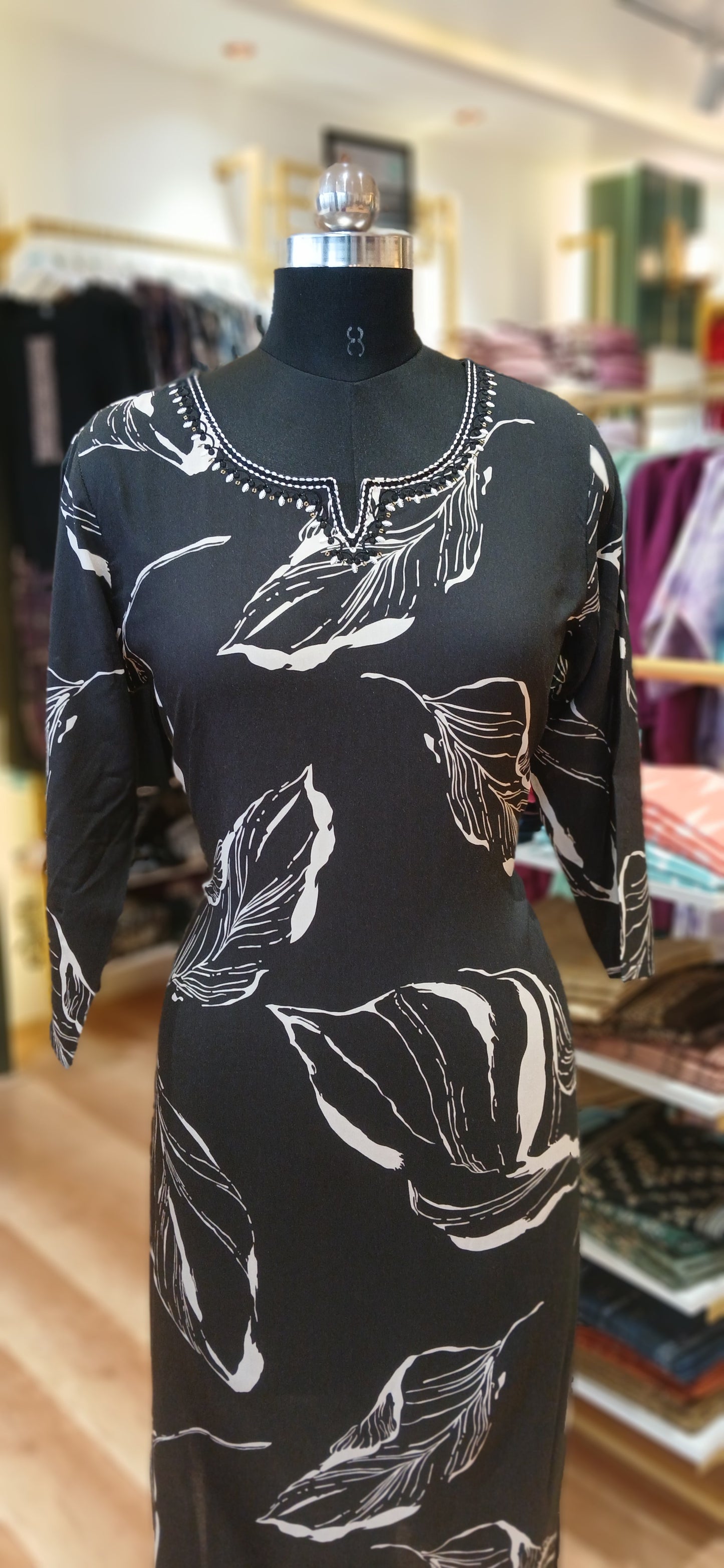 Kurtis Women