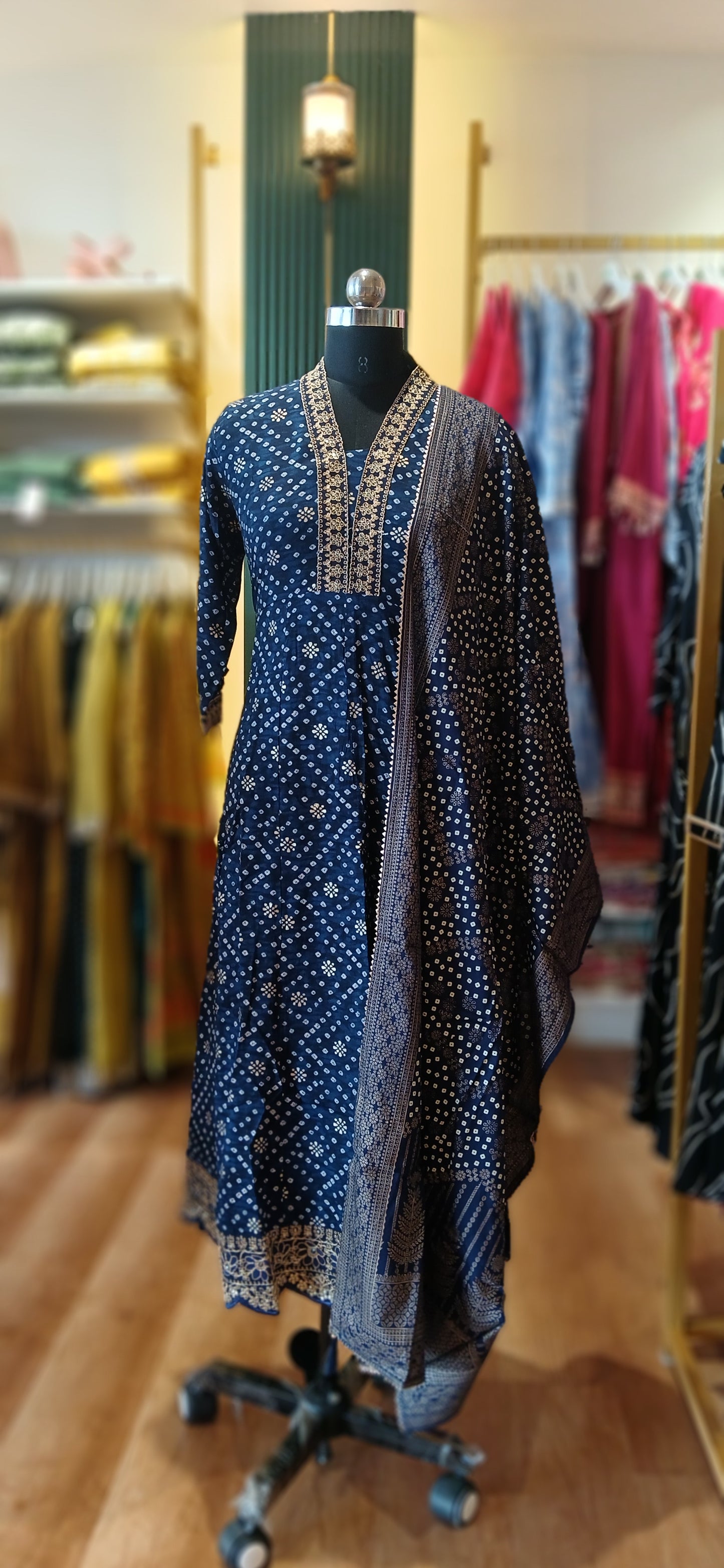 Salwar Set ' Kurtis Set '