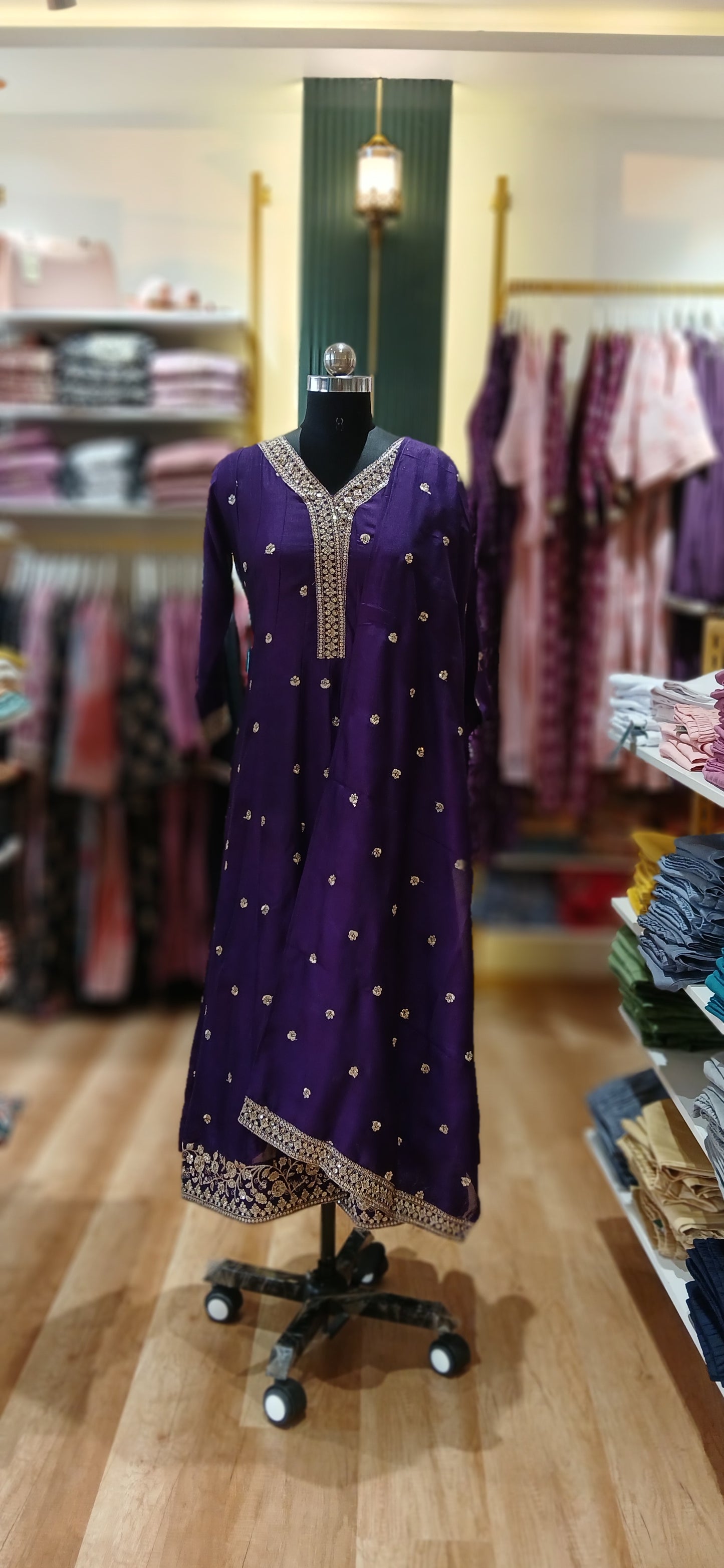 Salwar Kurtis Set ' Umberalla '