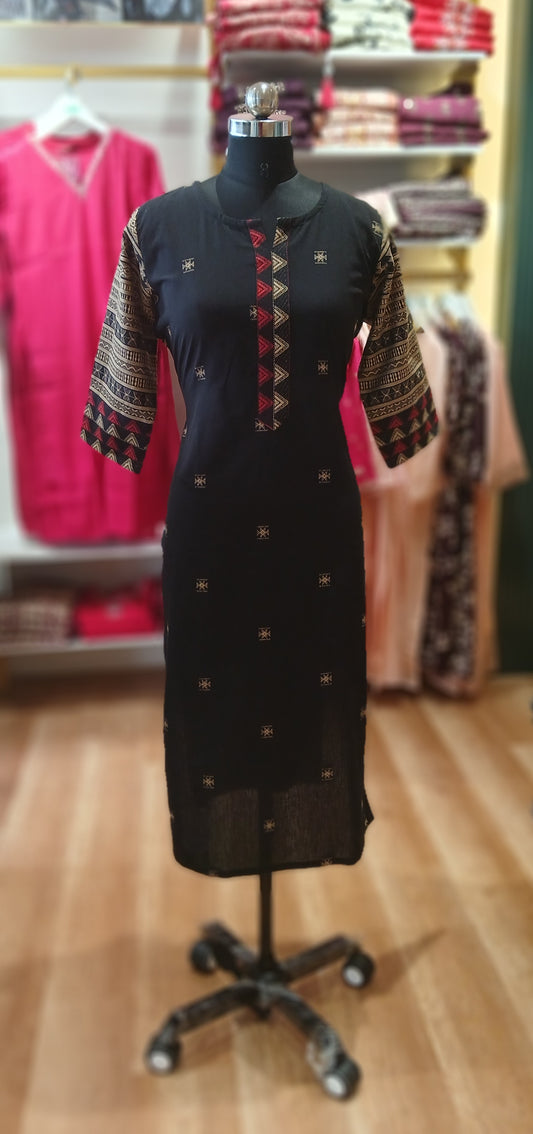 Kurtis Women