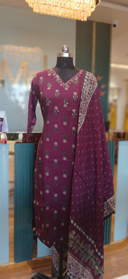 Kurtis Set