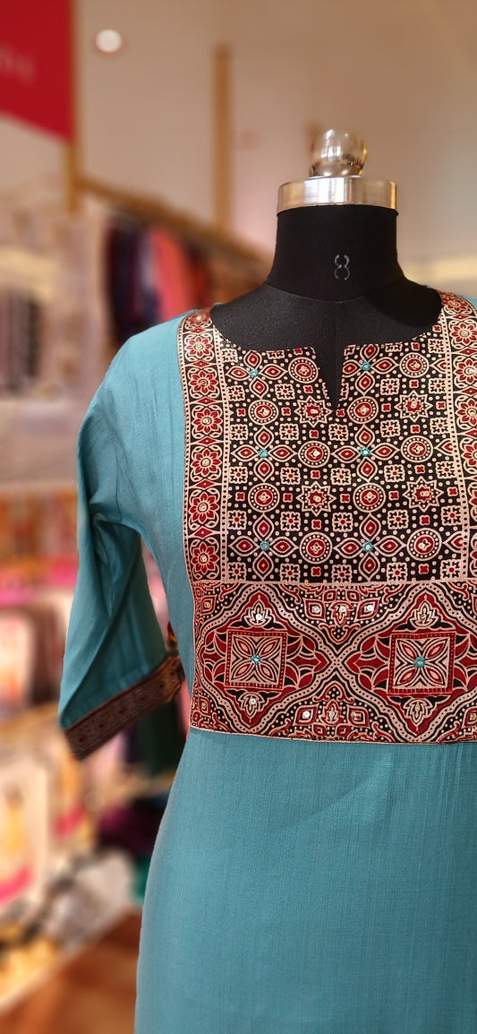 Short Kurti Top