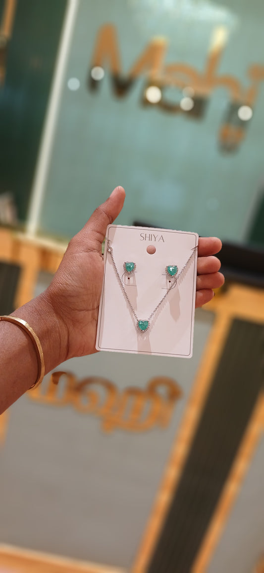 Necklace Set