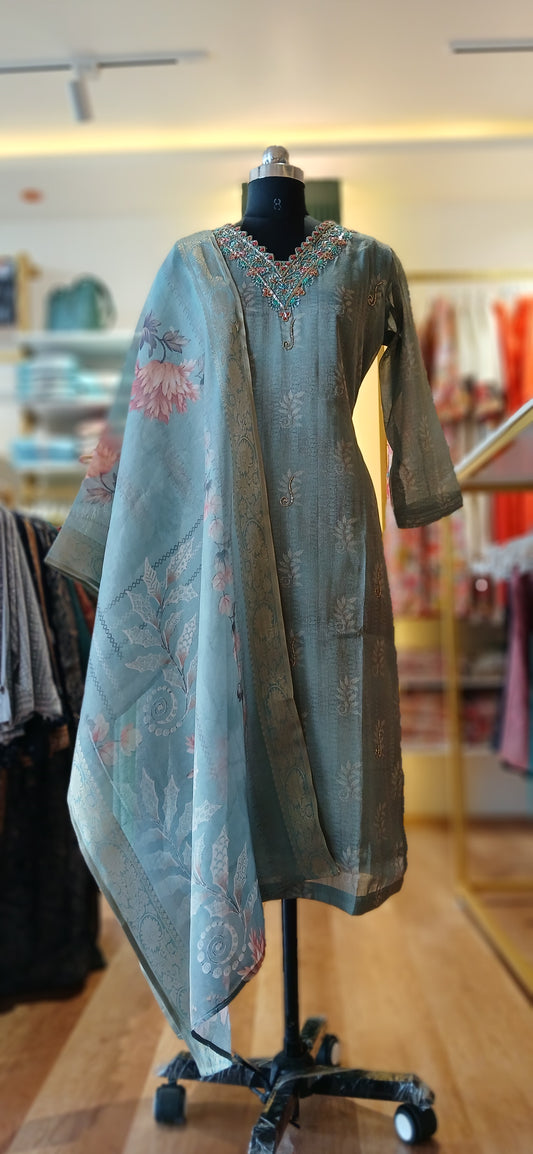 Kurtis - Chudithar Set