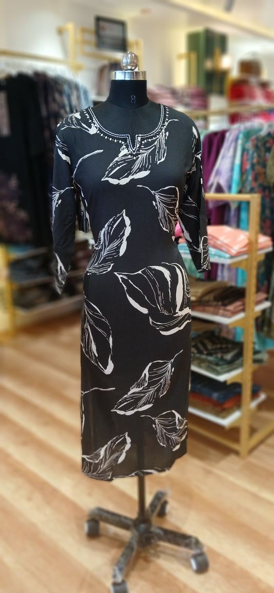 Kurtis Women